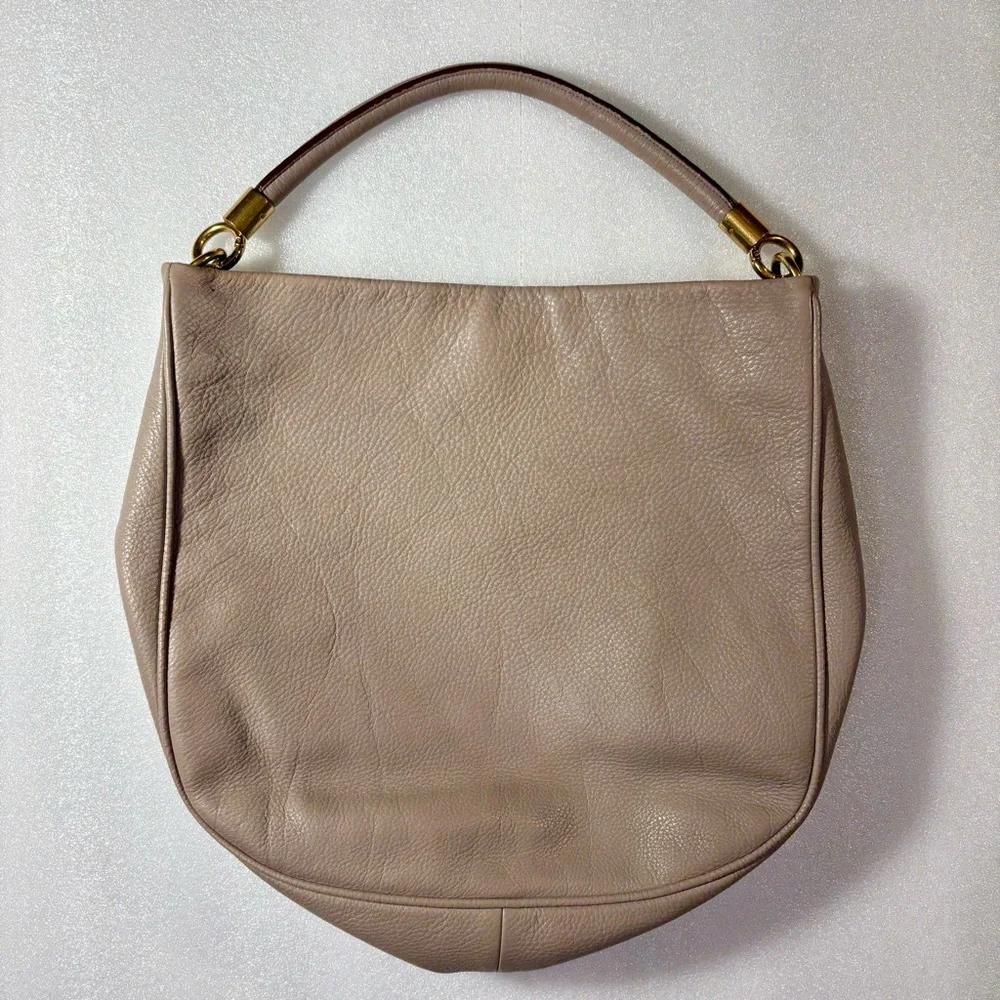 Marc Jacobs Taupe Cow Leather Hobo Bag. Used but in Good Condition.